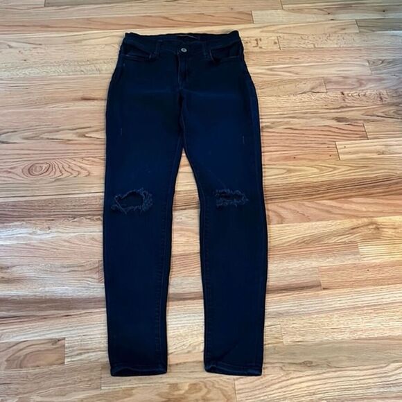 J Brand Super Skinny Blackout Ripped Knees Jeans size 28 - Picture 1 of 12